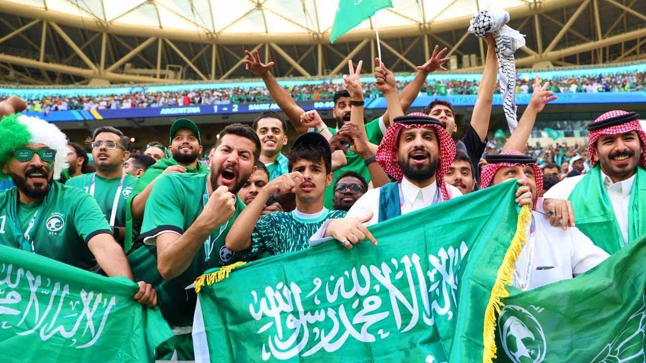 Fans Go Wild As Saudi Arabia Down Lionel Messi S Argentina