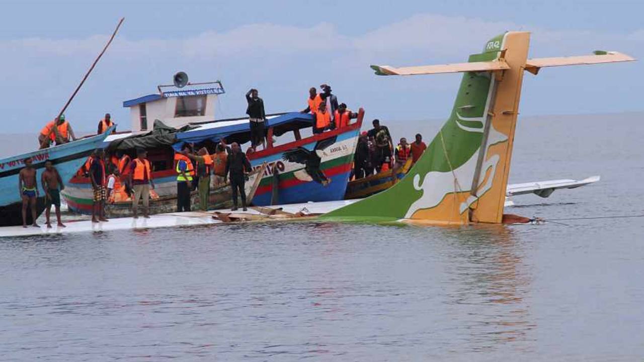 Several dead after plane crash-landing in Tanzania