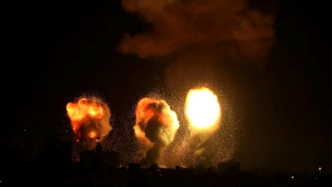 After killing 10 Palestinians in a week Israeli warplanes attack Gaza