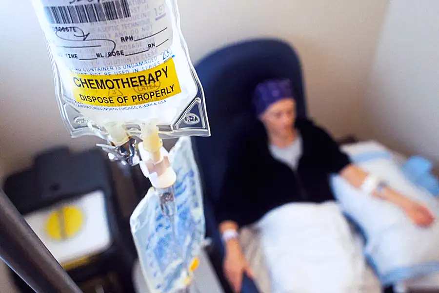 WIDESPREAD SHORTAGES OF CHEMOTHERAPY DRUGS PLAGUE CANCER PATIENTS IN US